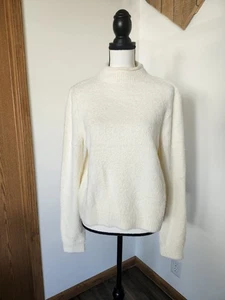 Neu mit Etikett Universal Thread weicher Pullover mit angedeutetem Rollkragen - Bild 1 von 6