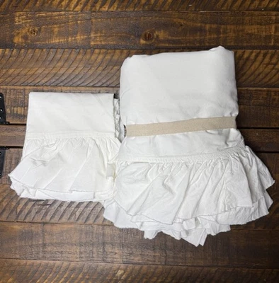 Pottery Barn Teen Washed Cotton Ruffle Organic Twin/XL Duvet  White W Std Sham - Image 1 of 4