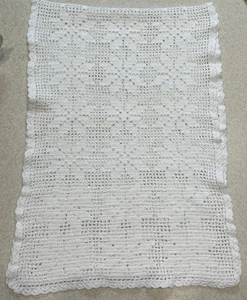 Vintage Crochet Table Runner White 36” X 13.5” - Picture 1 of 9