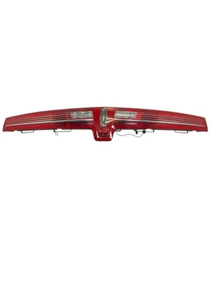 2010-2019 LINCOLN MKT Factory CENTER Taillight Tail Light w/ Camera       963213 - Image 1 of 4