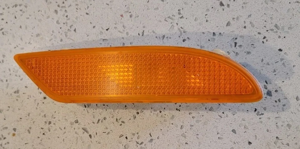 ☆OEM☆2007-2009 MERCEDES W221 S500 S550 FRONT RIGHT SIDE MARKER TURN SIGNAL LIGHT - Изображение 1 из 4
