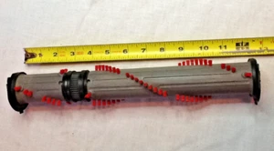 DYSON VACUUM BEATER / BRUSH BAR (GENTLY USED) DC 17 ANIMAL 121323D - Picture 1 of 8