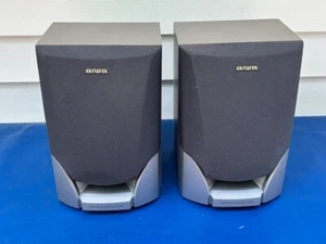 Aiwa Model SX-NA112 Bass Reflex System Bookshelf Speakers SET PAIR NICE - Picture 1 of 8