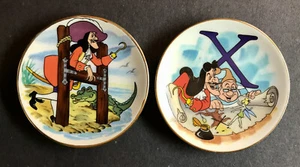 Disney Alphabet Plates H Captain Hook & X Marks The Spot Mr. Smee Tinkerbell Pan - Picture 1 of 3