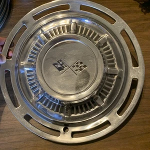 1959 Chevrolet Impala gripper 14 inch hub cap OEM 59 Chevy Rare - Bild 1 von 5