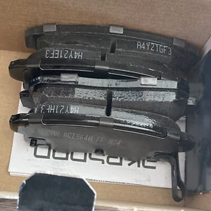 Rear ProAct Disc Brake Pads Akebono ACT1008 for Infiniti I35 G20 Nissan Sentra - Picture 1 of 3