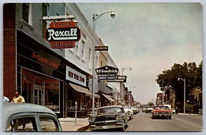 K16/ Martin Tennessee Postcard Chrome Business Stores Autos 61 - Picture 1 of 4