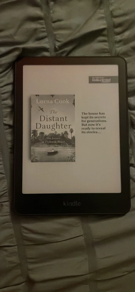 Amazon Kindle Paperwhite (12th Generation) 16GB Wi-Fi E-Reader - Image 1 of 2