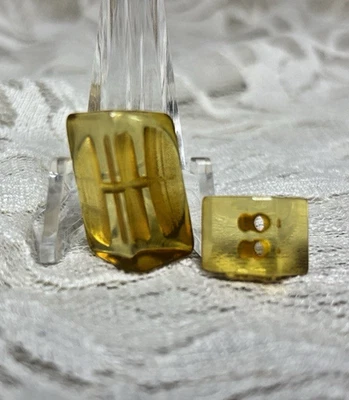 Vintage lot of 2 Bakelite Apple Juice Buttons - Image 1 of 3