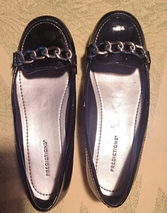 PREDICTIONS SHINY BLACK FLAT HEELED LOAFERS WITH CHAIN EMBELLISHMENT SZ. 5.5 - Picture 1 of 1