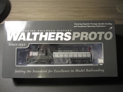 Walthers Proto HO Southern Pacific SP SD-9, Road #3873, DCC Ready - Image 1 of 4