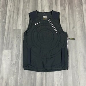 nike thin gilet
