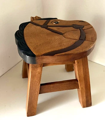 Taburete de madera para niños/niños/niños - caballo (HOR01}) Foto 1 de 2