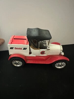 Литой под давлением автомобильный банк Ford 1918 Runabout Coastal ERTL масштаб 1:25 - Изображение 1 из 4