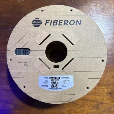 Нейлоновая нить из углеродного волокна Polymaker Fiberon PA612-ESD, черная 3 кг 3D - Изображение 1 из 4