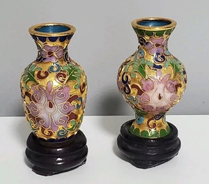 2er Set moderne Miniatur "Cloisonne" 2" Vasen mit Holzständer - Bild 1 von 6