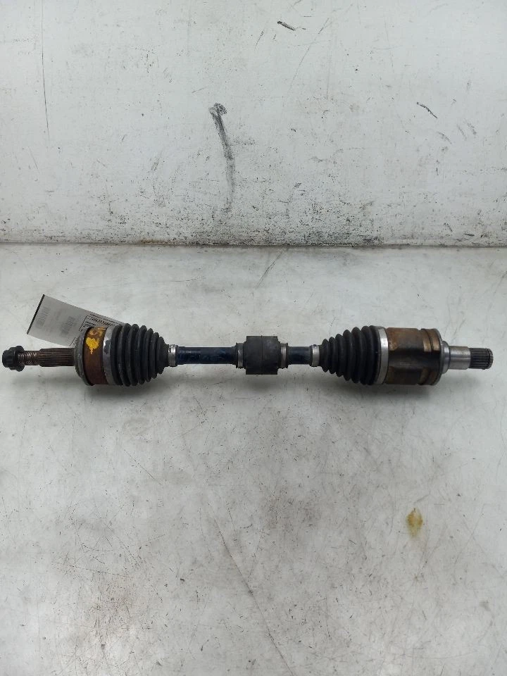 18 19 20 21 22 23 TOYOTA CAMRY FRONT DRIVER LEFT AXLE SHAFT  - Image 1 of 4