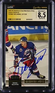 Teemu Selanne 1992-93 Stadium Club Card CGC 8.5 JSA 10 Auto Signature Series* - Picture 1 of 2