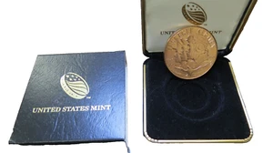 2006 UNITED STATES MINT BRONZE TUSKEGEE AIRMEN 1941-1949 MEDAL COIN - Picture 1 of 5