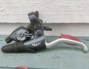Shimano XTR ST-M900 STI 3 Speed Shifter Brake Lever Mountain Bike Vintage Triple - Picture 1 of 5