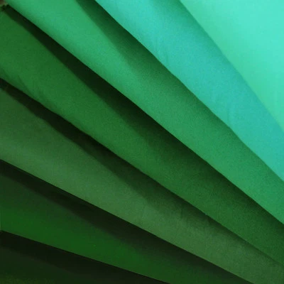 ROBERT KAUFMAN "KONA COTTON SOLID" Green #2 by the 1/2 yard