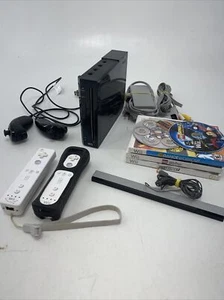 Nintendo Wii Black RVL 001 Console Complete Tested Working With Games Controller - Picture 1 of 8
