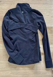 Lululemon Jacket in Black Solid Full Zip Size 4 - Picture 1 of 3