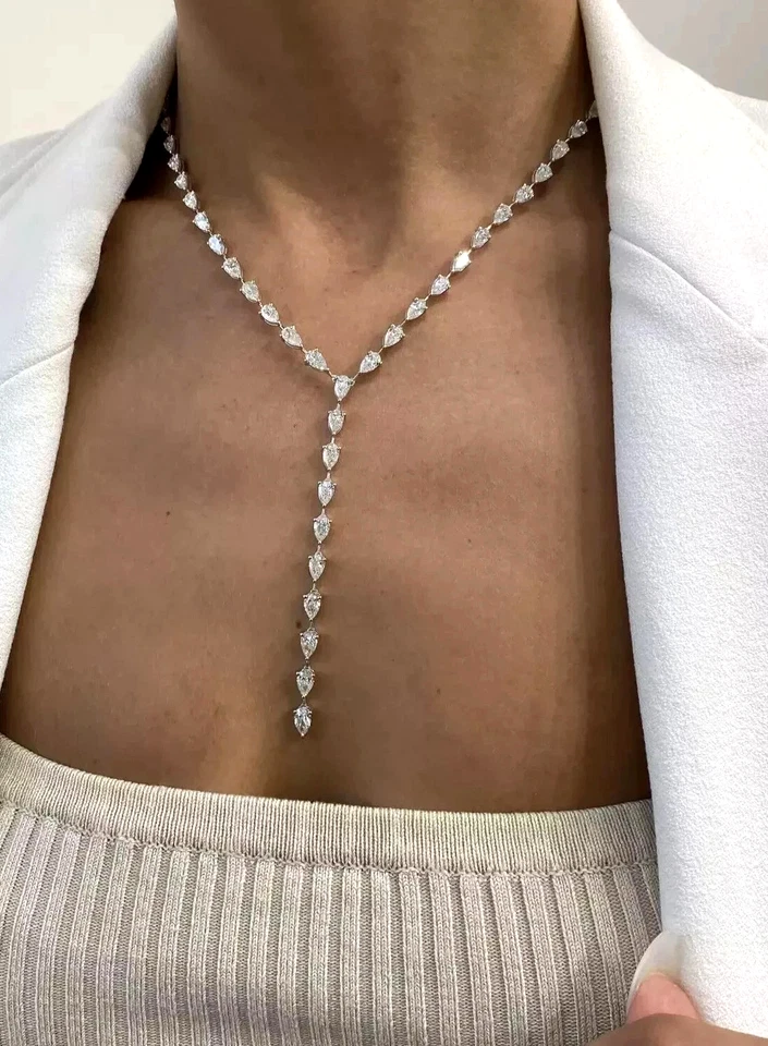 Collar de tenis para mujer de diamantes creados en laboratorio con corte pera de 22 quilates enchapado en oro blanco de 14 quilates Foto 1 de 4