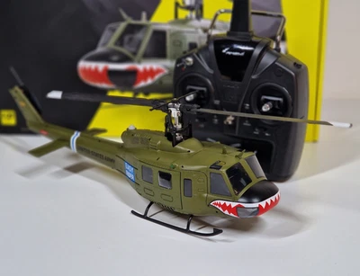 Amewi Bell UH-1 PRO Brushless CP-Helikopter 6-Kanal 6G Militär 25352 Rc Heli - Bild 1 von 4