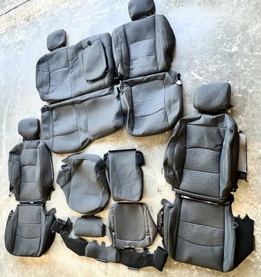 Ram 2500 3500 2019-2026 doble cabina cubiertas de asiento de tela OEM/negro diésel gris/banco Foto 1 de 4