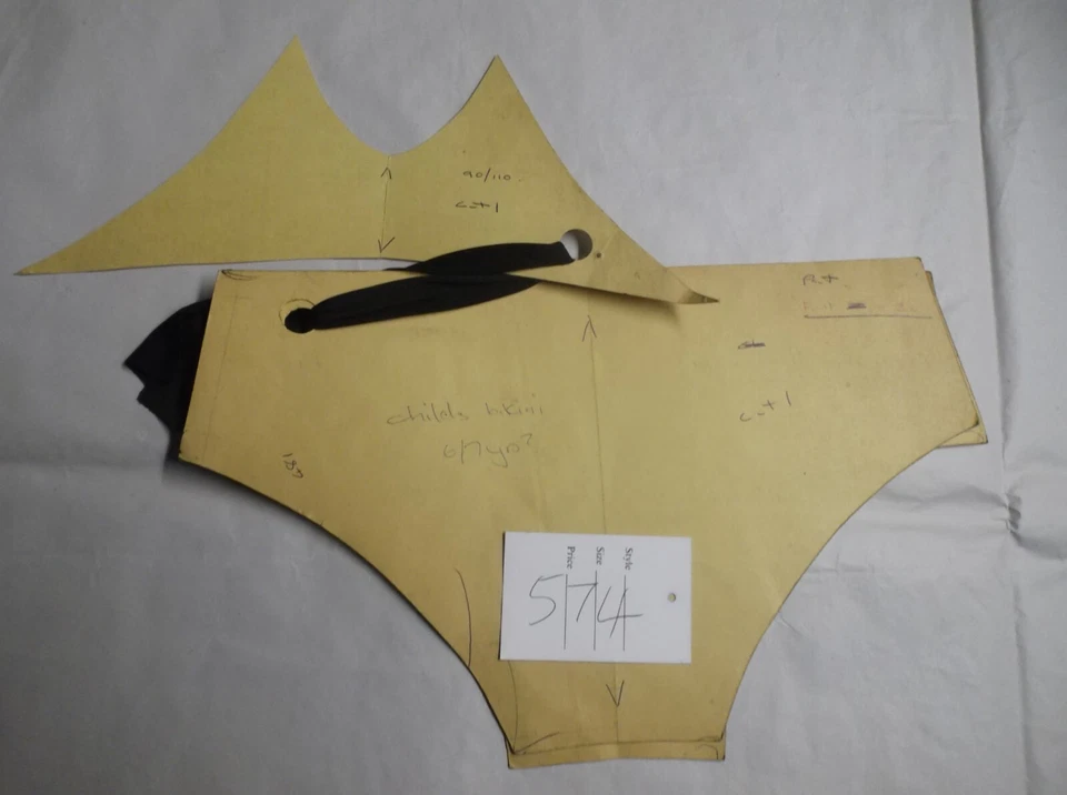 Child's Vintage Bikini Pattern 6/7 years 1970's #574 - Image 1 of 1
