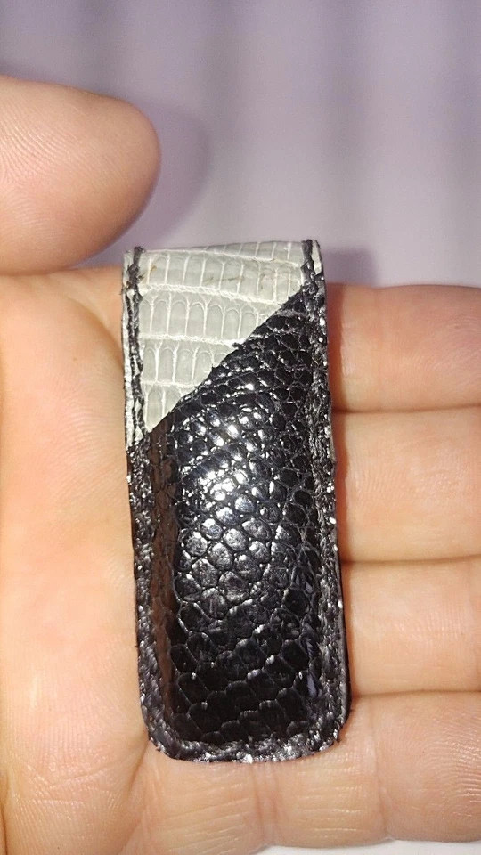 NEW Authentic Magnetic MONEY CLIP LIZARD SKIN Magnet Slim CASH Bill NWOT HIPSTER - Image 1 of 4
