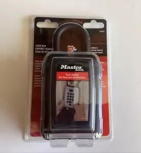 Master Lock 5422D Lock Box Combination Push Button Portable Key Safe - Picture 1 of 2