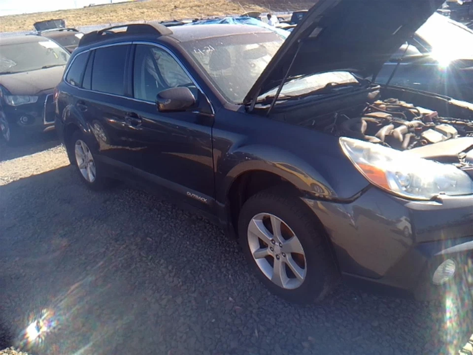 Medidor de flujo de aire de inyección de combustible usado se adapta a: 2013 Subaru Legacy 2,5 L sin turbo grado Foto 1 de 4