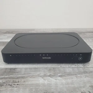Technicolor Router Wireless Gateway Model CGA4131TCH DOCSIS 3.1 No Cable - Picture 1 of 8