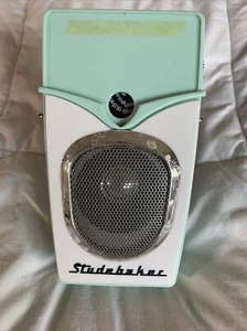 Studebaker transistor radio - Picture 1 of 5