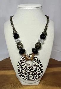 Antiguo Collar Destacado Oro Leopardo Cuentas Negras Estrás - Imagen 1 de 4