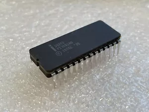 Multiplexor/contador de actualización de direcciones Intel D3242 IC Nos de colección - Imagen 1 de 4