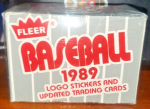 1989 FLEER UPDATE BASEBALL COMPLETELY SEALED FACTORY SET  132 Cards 22 Stickers