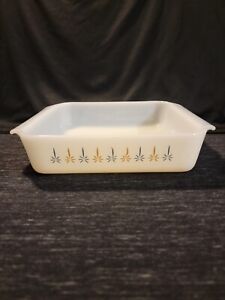 VINTAGE ANCHOR HOCKING FIRE-KING CANDLE GLOW SQUARE BAKING DISH #435 GREAT CON.