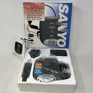 Sanyo Compact Disc Player ~ BASSXPANDER ~ Portable Personal CD Player ~ Car Kit! - Picture 1 of 11