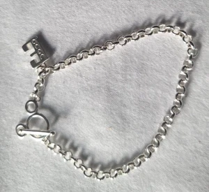 E Initial Mickey Mouse Iconic Logo Toggle Clasp 7 1/2" Charm Bracelet Disney NOS - Picture 1 of 7