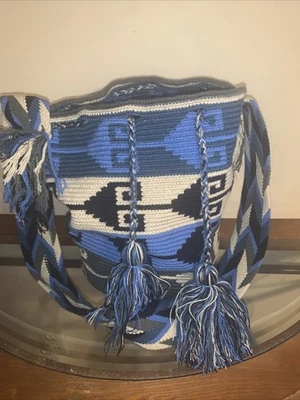 Bolso Tribu Wayuu Tejido a Mano De La Guajira Colombia  Foto 1 de 4