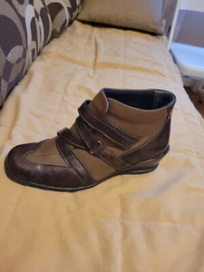 Spring Step Womens Brown Leather Groove Ankle Boots Size 8 - Picture 1 of 9
