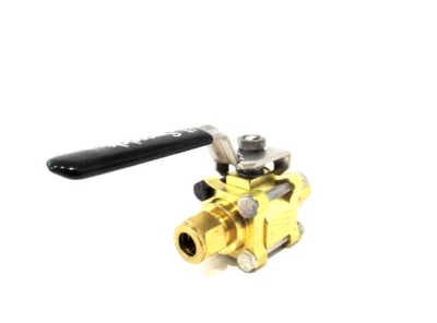 NEW SWAGELOK B-63TS8 BALL VALVE B63TS8 - Image 1 of 2