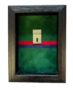 Estuche de medalla para 2 medallas. Marco negro - Imagen 1 de 6