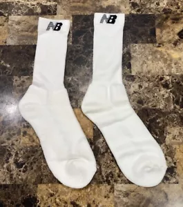 Vintage New Balance Crew Socks Mens Size 9-12 *NEW* - Picture 1 of 4