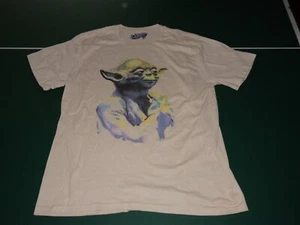 Men's Star Wars Old Navy Collectabilitees Yoda T-Shirt Size XL RARE - Picture 1 of 6