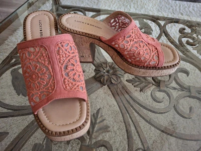 Lucky Brand 女式 Talvy Platform 凉鞋生态红色 8M 码全新 — 第 1/4 张图片