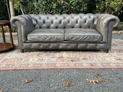🚚** Free Delivery ** Restoration Hardware Tufted leather couch 🚚 - Image 1 of 4